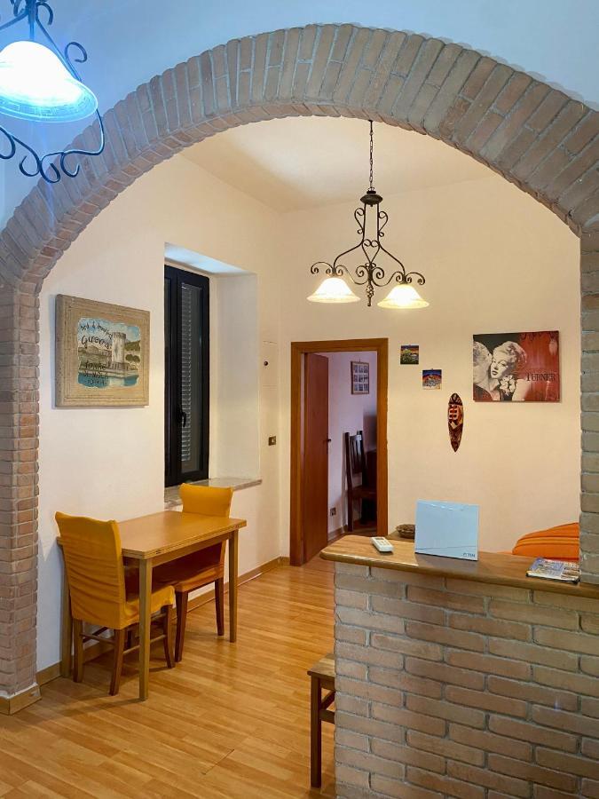 Holiday House Ginevra 포르미아 외부 사진